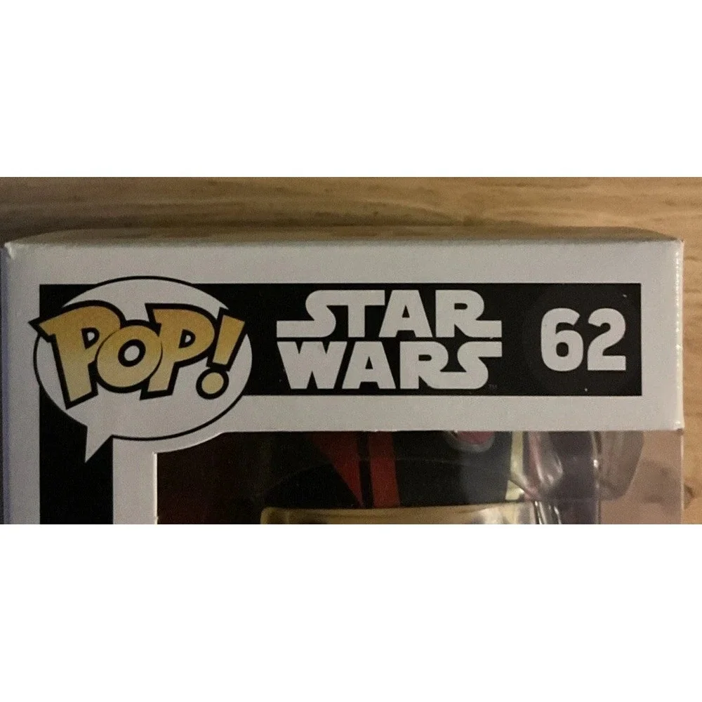 Funko‎ Pop! Vinyl: Star Wars - Poe Dameron #62 - Picture 2 of 11